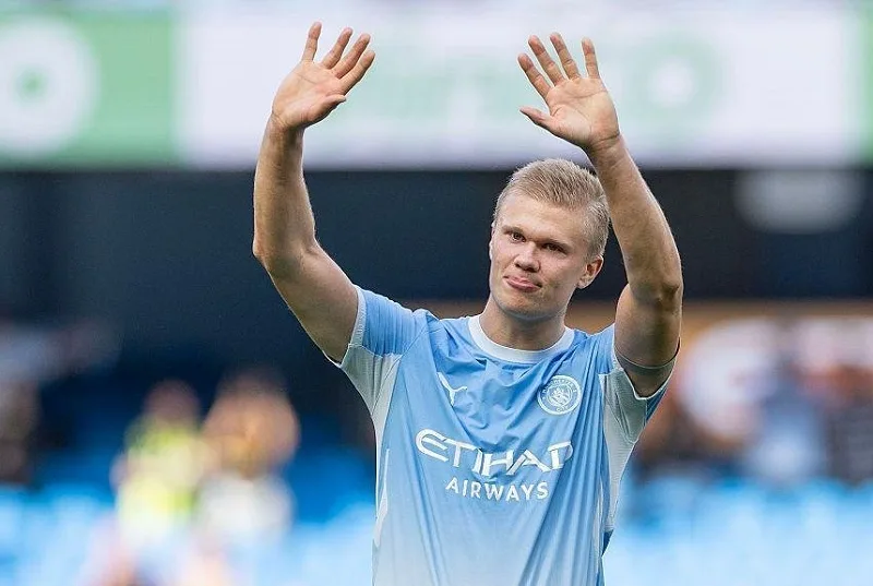 Cầu thủ Manchester City và hành trình chinh phục đỉnh cao thế giới