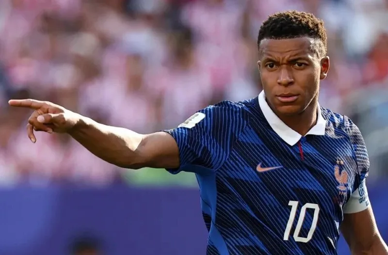 Cầu thủ Mbappe sinh năm bao nhiêu và tiểu sử chi tiết